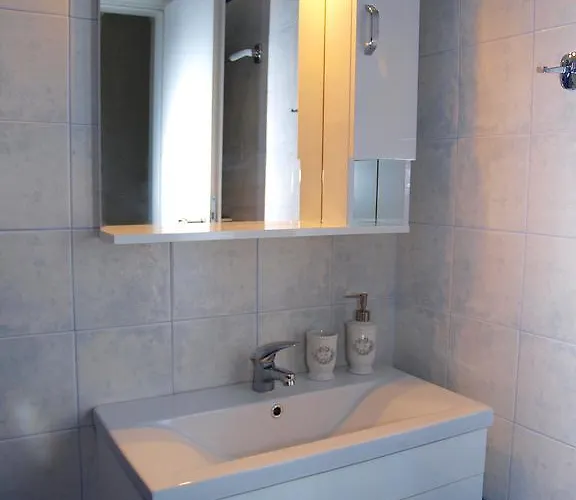 Melograno Apartments&studios * Kala Nera