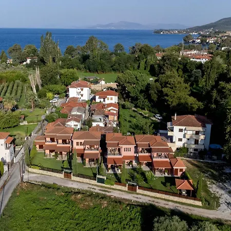 Melograno And アパート