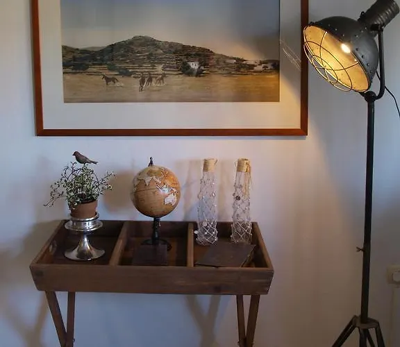 Melograno And بلاك كالا